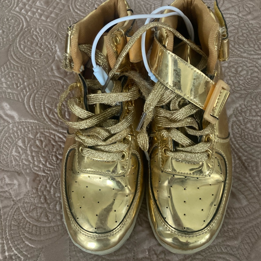 Hoverkicks Gold Foil High-tops